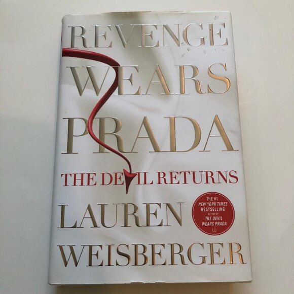Lauren Weisberger, Revenge Wears Prada - The Devil Returns, Hardcover book - Picture 1 of 3